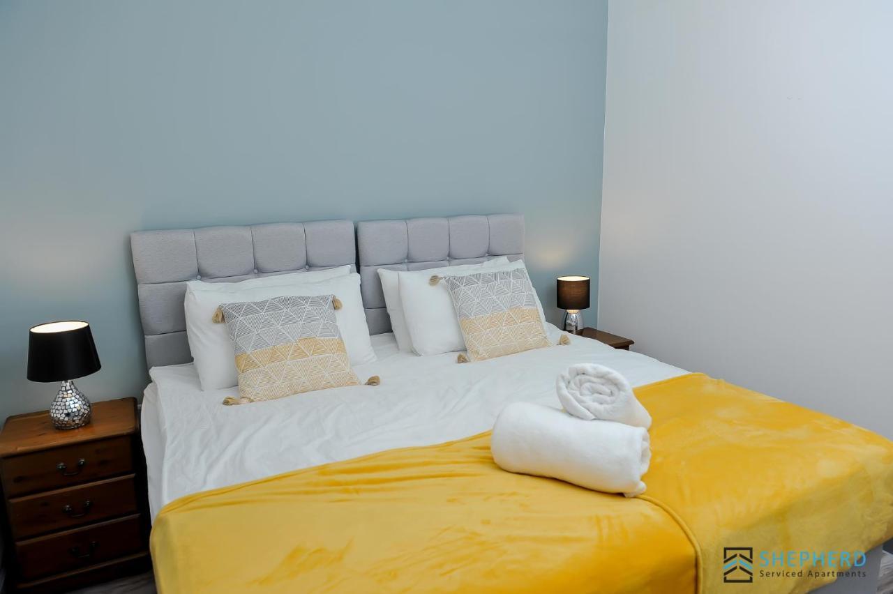 Apartment Serviced By Shepherd Serviced *